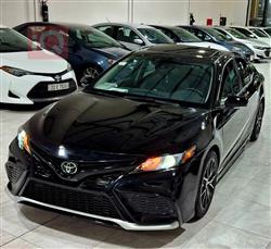 تۆیۆتا کامری